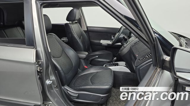 Kia Soul 2012 — photo 16
