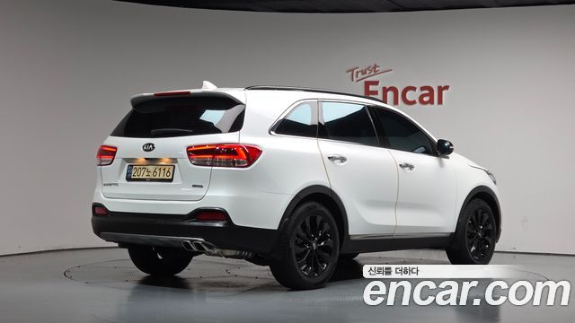Kia Sorento 2015 — photo 2