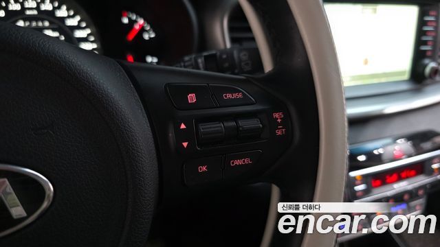 Kia Sorento 2015 — photo 17