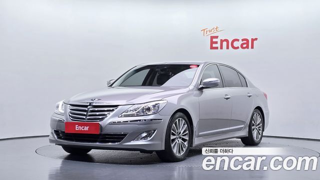 Hyundai Genesis 2013 — photo 1
