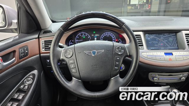 Hyundai Genesis 2013 — photo 19