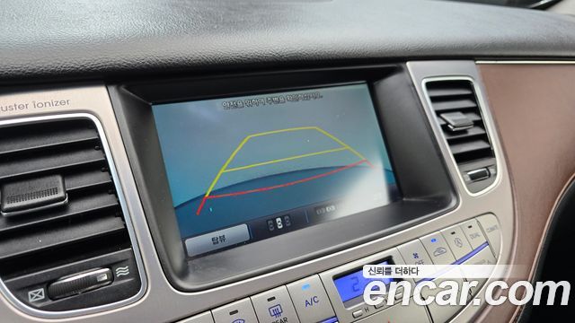 Hyundai Genesis 2013 — photo 21