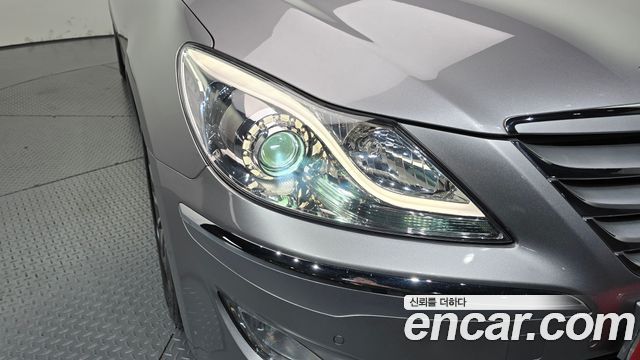 Hyundai Genesis 2013 — photo 8
