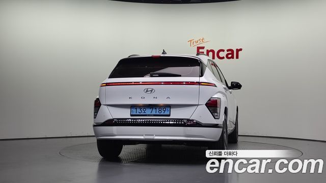 Hyundai Kona 2025 — photo 4