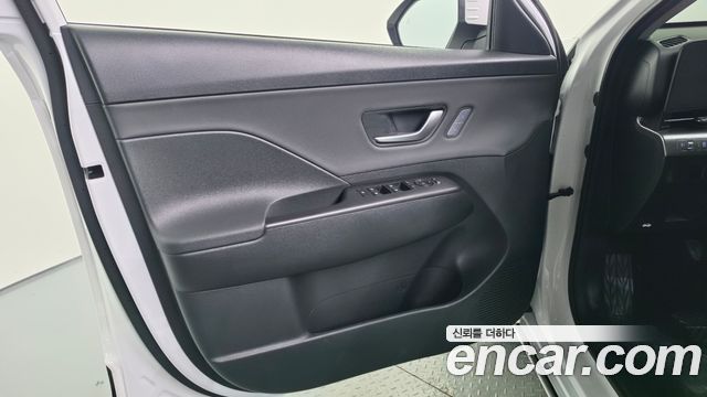 Hyundai Kona 2025 — photo 14
