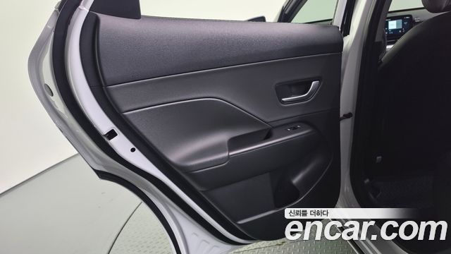 Hyundai Kona 2025 — photo 15