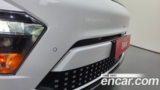 Hyundai Kona 2025 — photo 32