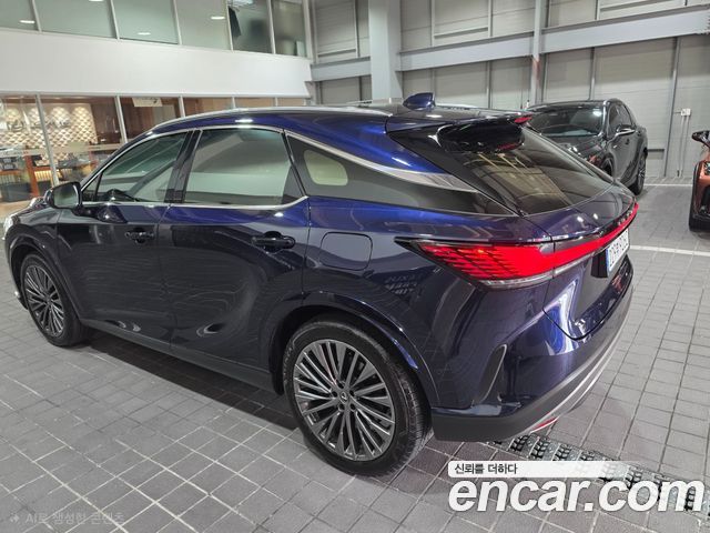 Lexus RX 2025 — photo 5
