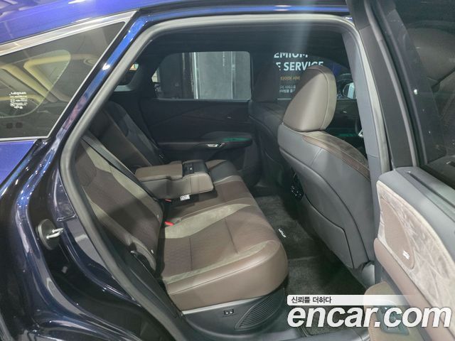 Lexus RX 2025 — photo 12