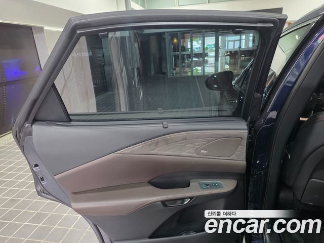 Lexus RX 2025 — photo 15