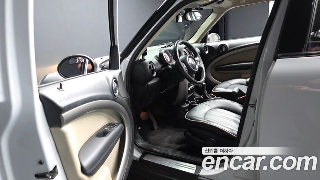Mini Countryman 2013 — photo 13