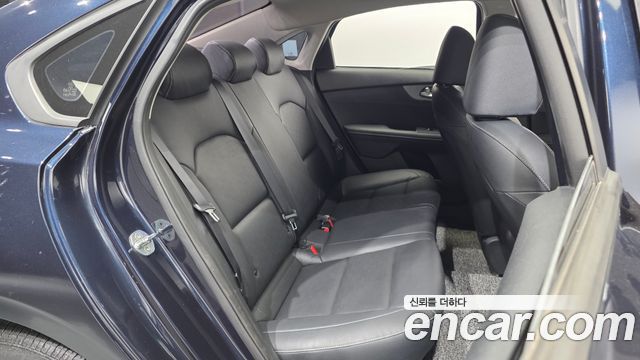Kia K3 2021 — photo 18