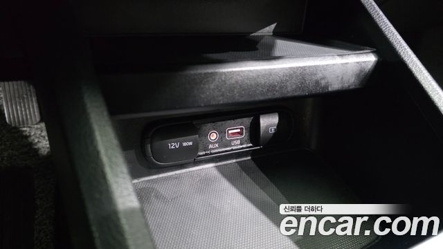 Kia K3 2021 — photo 19