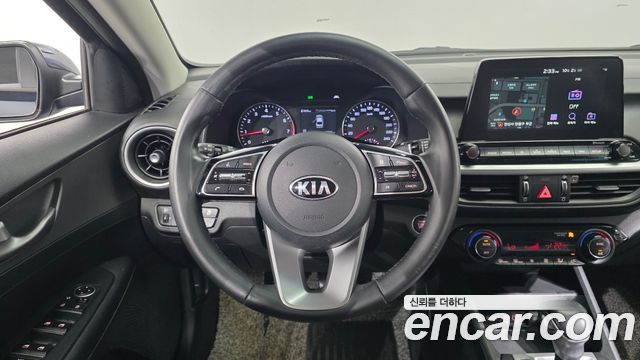 Kia K3 2021 — photo 21