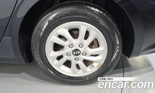 Kia K3 2021 — photo 7