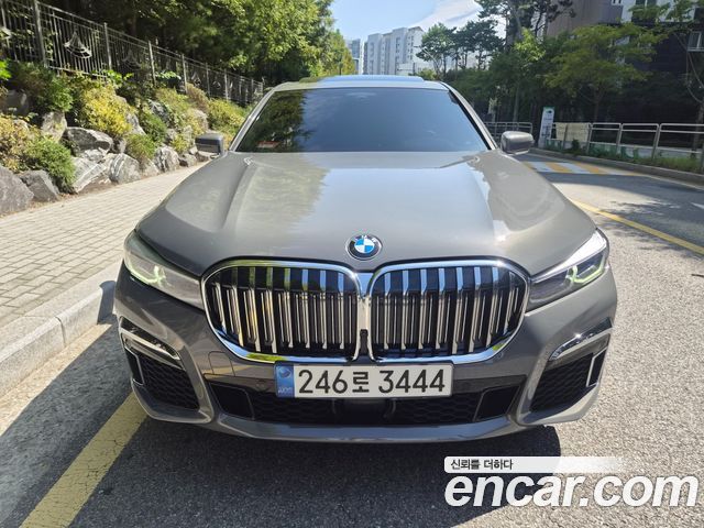 BMW 7-Series 2021 — photo 3