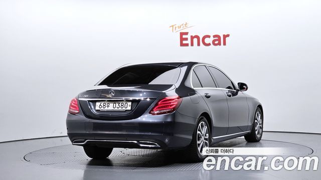 Mercedes-Benz C-Class 2016 — photo 2