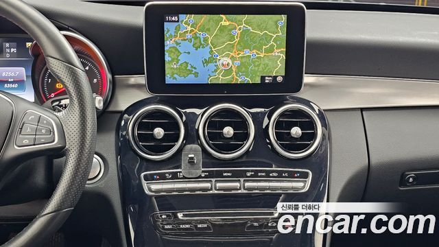 Mercedes-Benz C-Class 2016 — photo 20