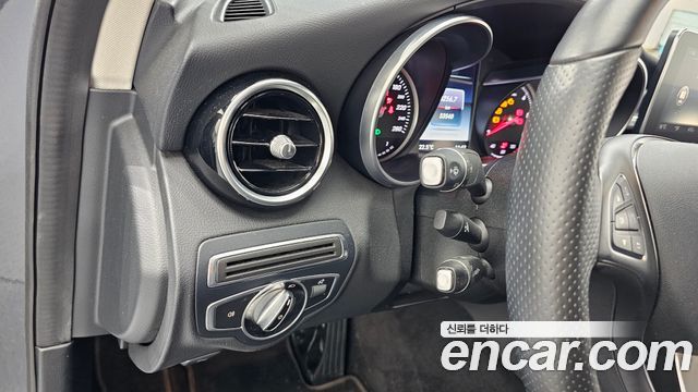 Mercedes-Benz C-Class 2016 — photo 23