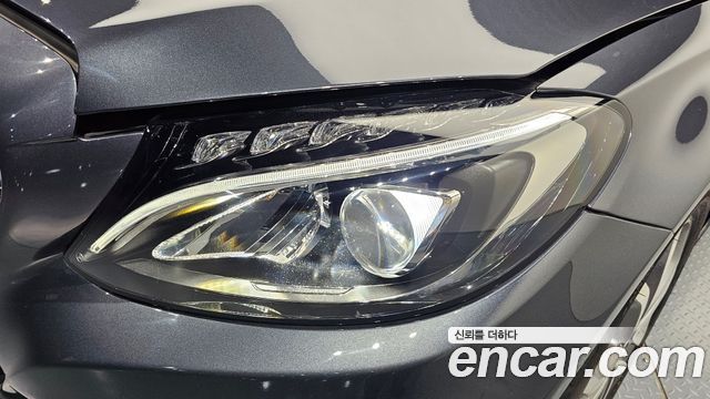Mercedes-Benz C-Class 2016 — photo 8