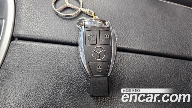 Mercedes-Benz C-Class 2016 — photo 31