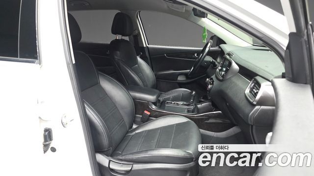 Kia Sorento 2017 — photo 17