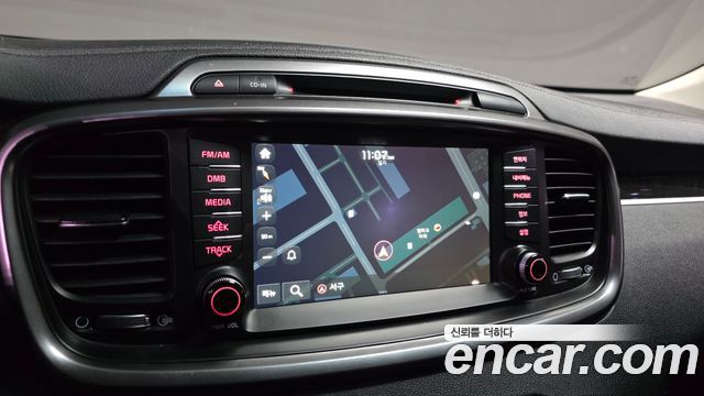 Kia Sorento 2017 — photo 20