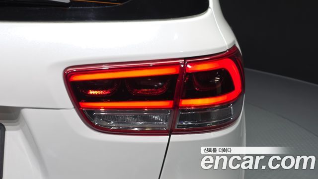 Kia Sorento 2017 — photo 9