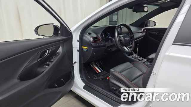 Hyundai i30 2020 — photo 10