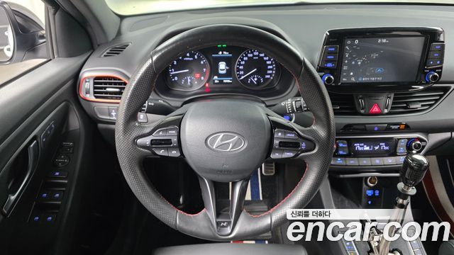 Hyundai i30 2020 — photo 13