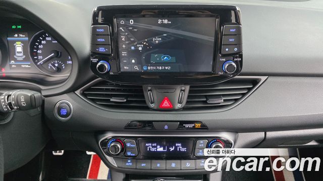 Hyundai i30 2020 — photo 16