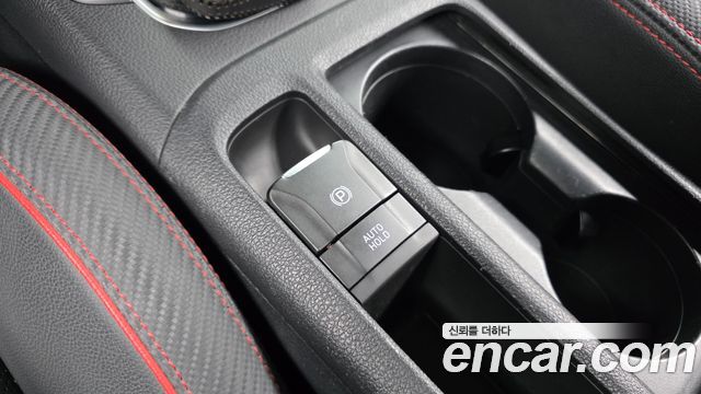 Hyundai i30 2020 — photo 18