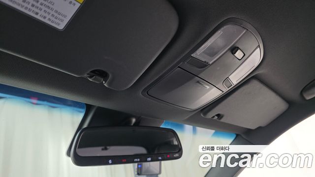 Hyundai i30 2020 — photo 19