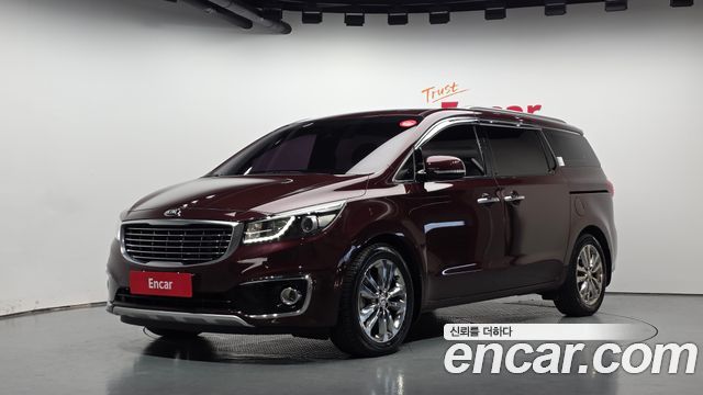 Kia Canival 2018 — photo 1