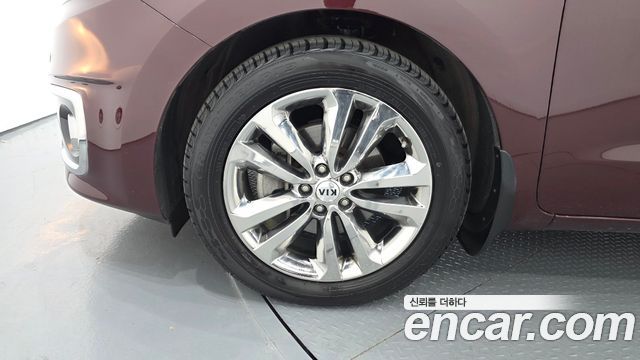 Kia Canival 2018 — photo 5