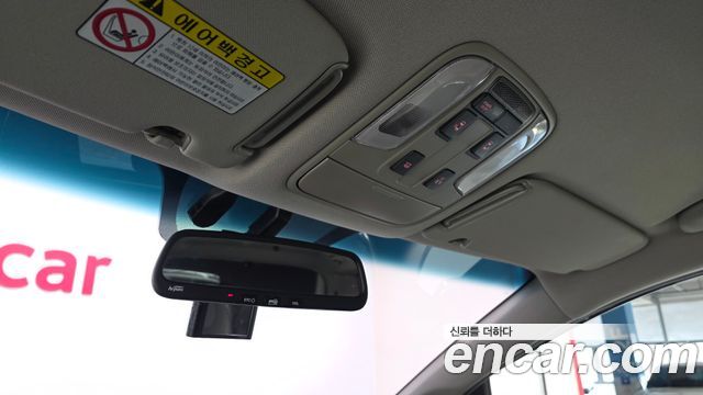 Kia Canival 2018 — photo 15