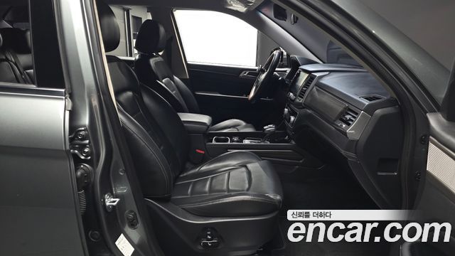KG Mobility Rexton 2019 — photo 17