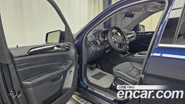 Mercedes-Benz M-class 2014 — photo 10