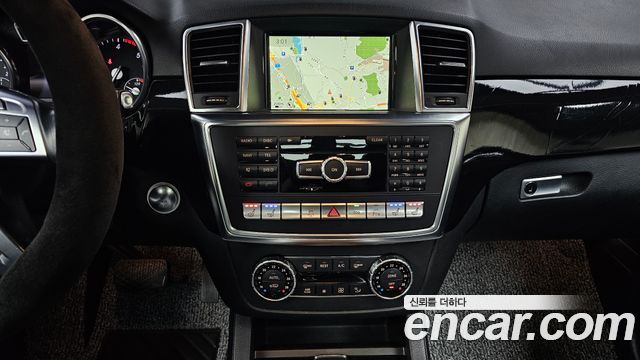 Mercedes-Benz M-class 2014 — photo 13