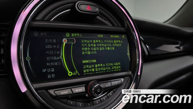 Mini Cooper 2015 — photo 23