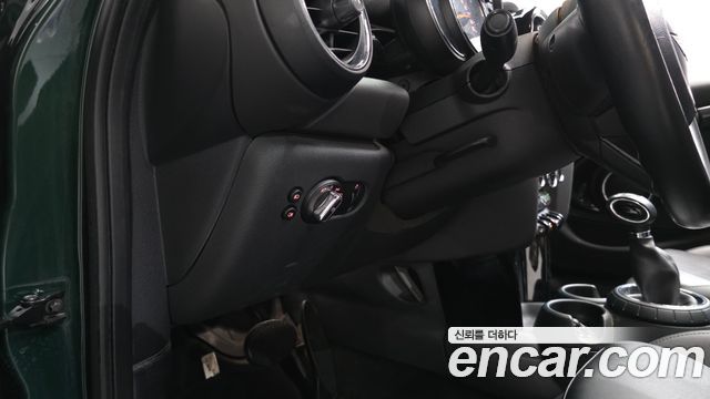 Mini Cooper 2015 — photo 28