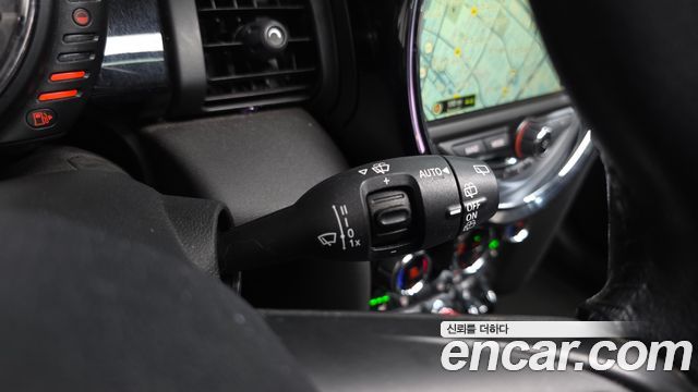 Mini Cooper 2015 — photo 29