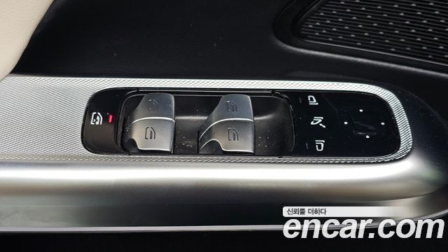 Mercedes-Benz E-Class 2026 — photo 23