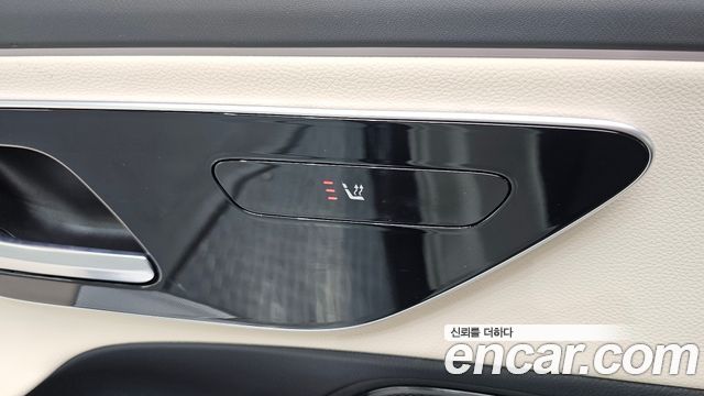 Mercedes-Benz E-Class 2026 — photo 33
