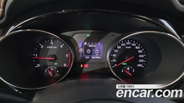 Kia Canival 2017 — photo 8