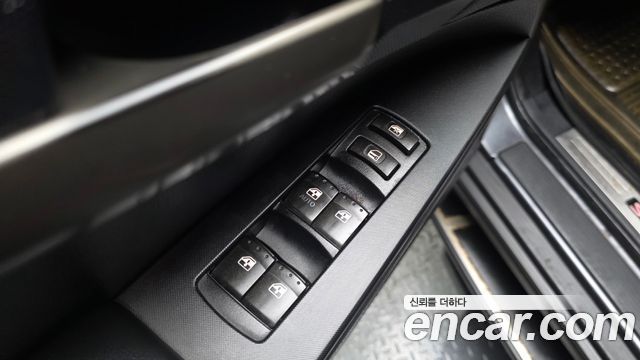 KG Mobility KORANDO 2017 — photo 27