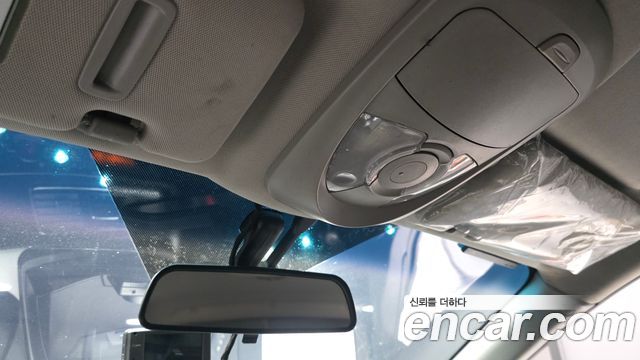 KG Mobility KORANDO 2017 — photo 29