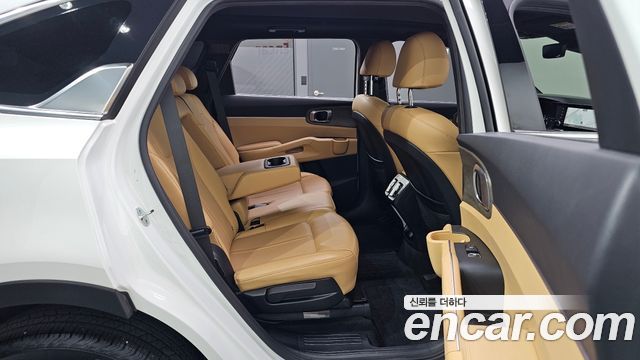 Kia Sorento 2022 — photo 17