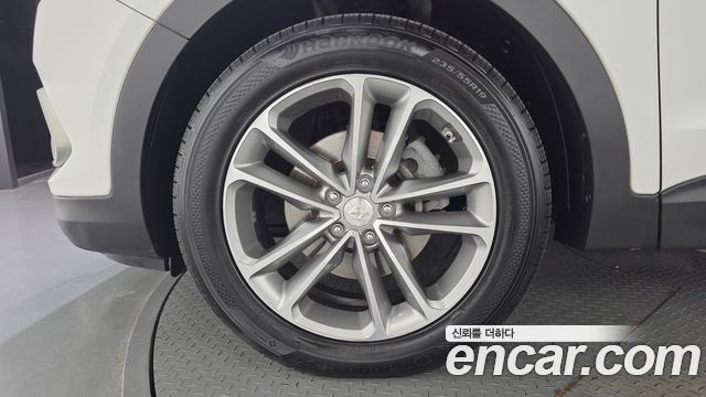 Hyundai Santafe 2016 — photo 5