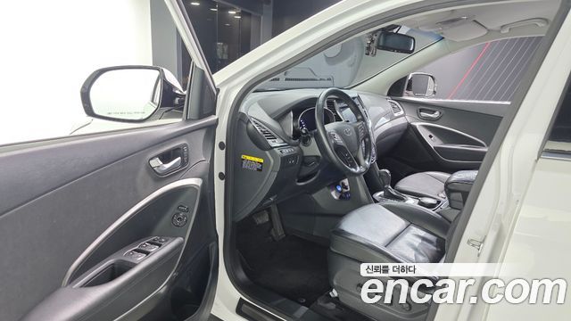 Hyundai Santafe 2016 — photo 10